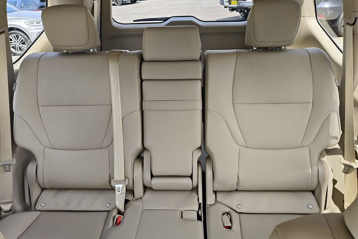 2022 Toyota Landcruiser VX FJA300R