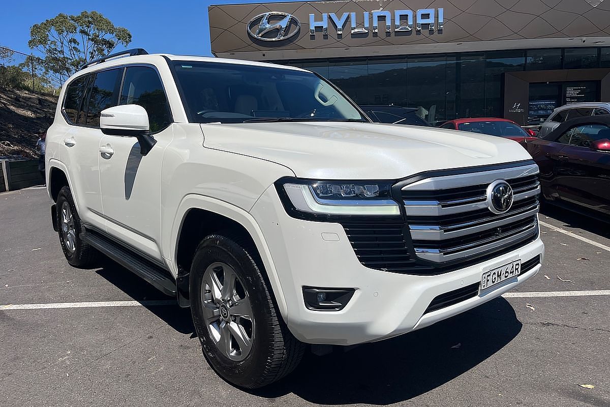 2024 Toyota Landcruiser VX FJA300R