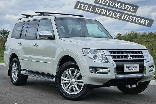 2015 Mitsubishi Pajero Exceed NX