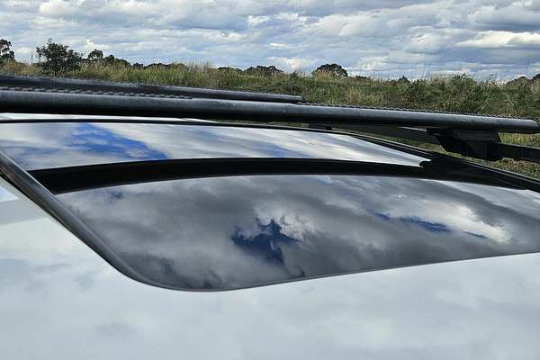 2015 Mitsubishi Pajero Exceed NX