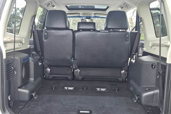 2015 Mitsubishi Pajero Exceed NX