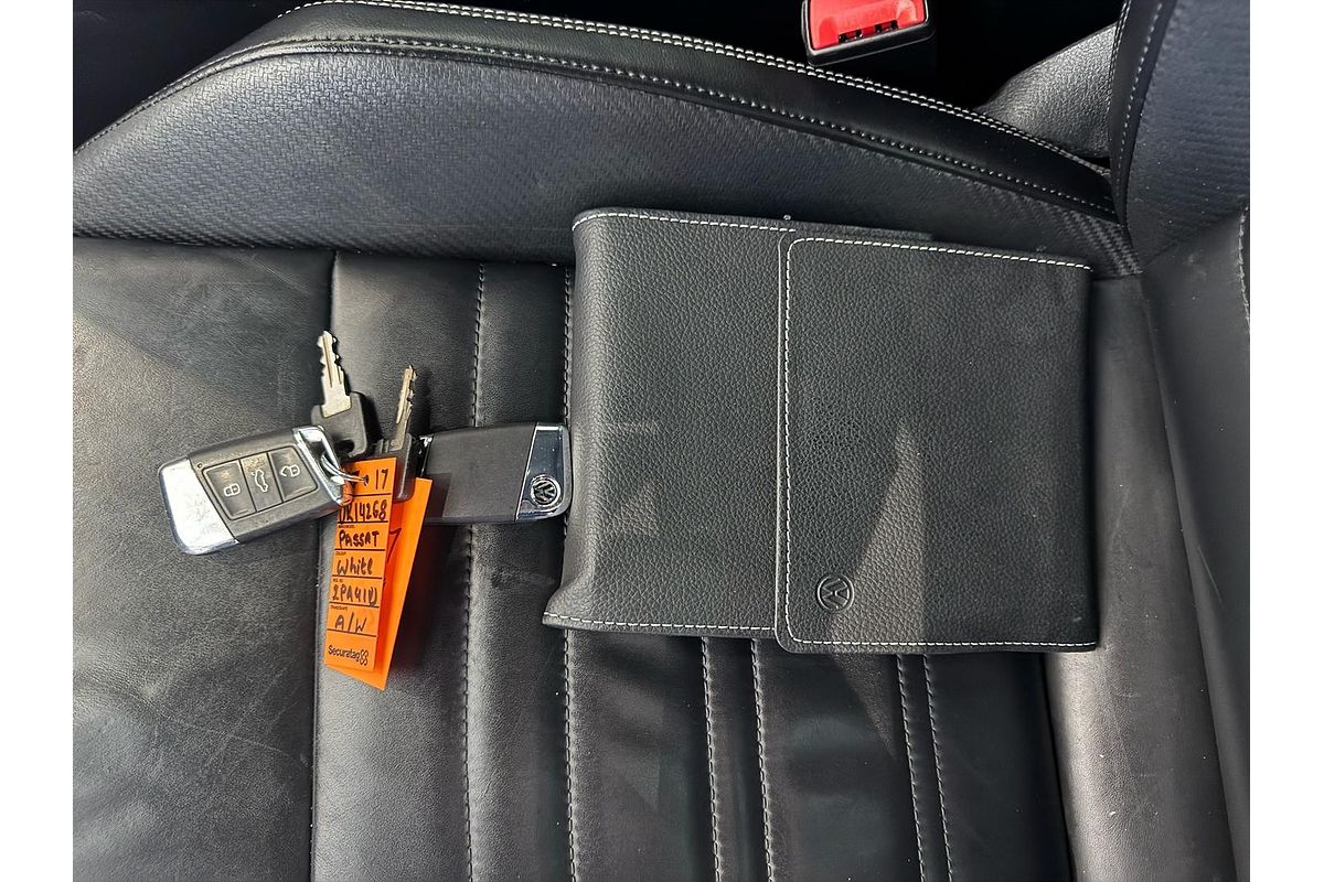 2018 Volkswagen Passat 206TSI R-Line B8