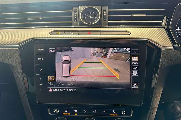 2018 Volkswagen Passat 206TSI R-Line B8