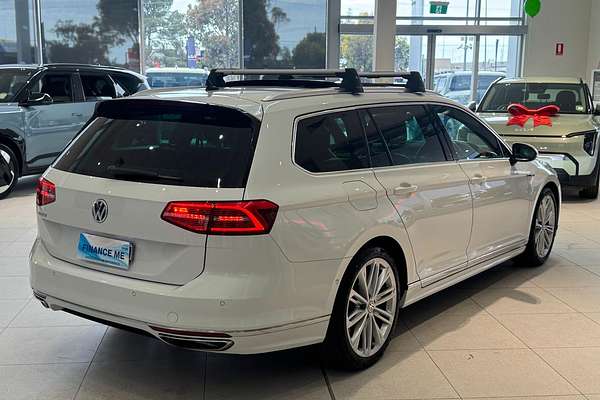 2018 Volkswagen Passat 206TSI R-Line B8