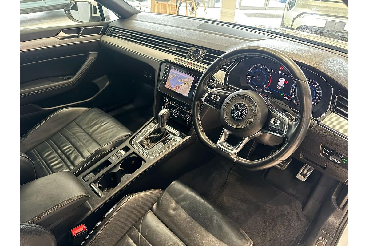 2018 Volkswagen Passat 206TSI R-Line B8