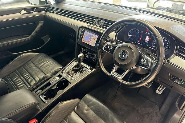 2018 Volkswagen Passat 206TSI R-Line B8