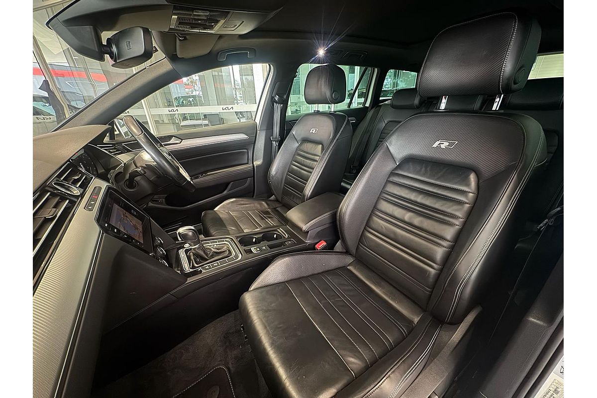 2018 Volkswagen Passat 206TSI R-Line B8