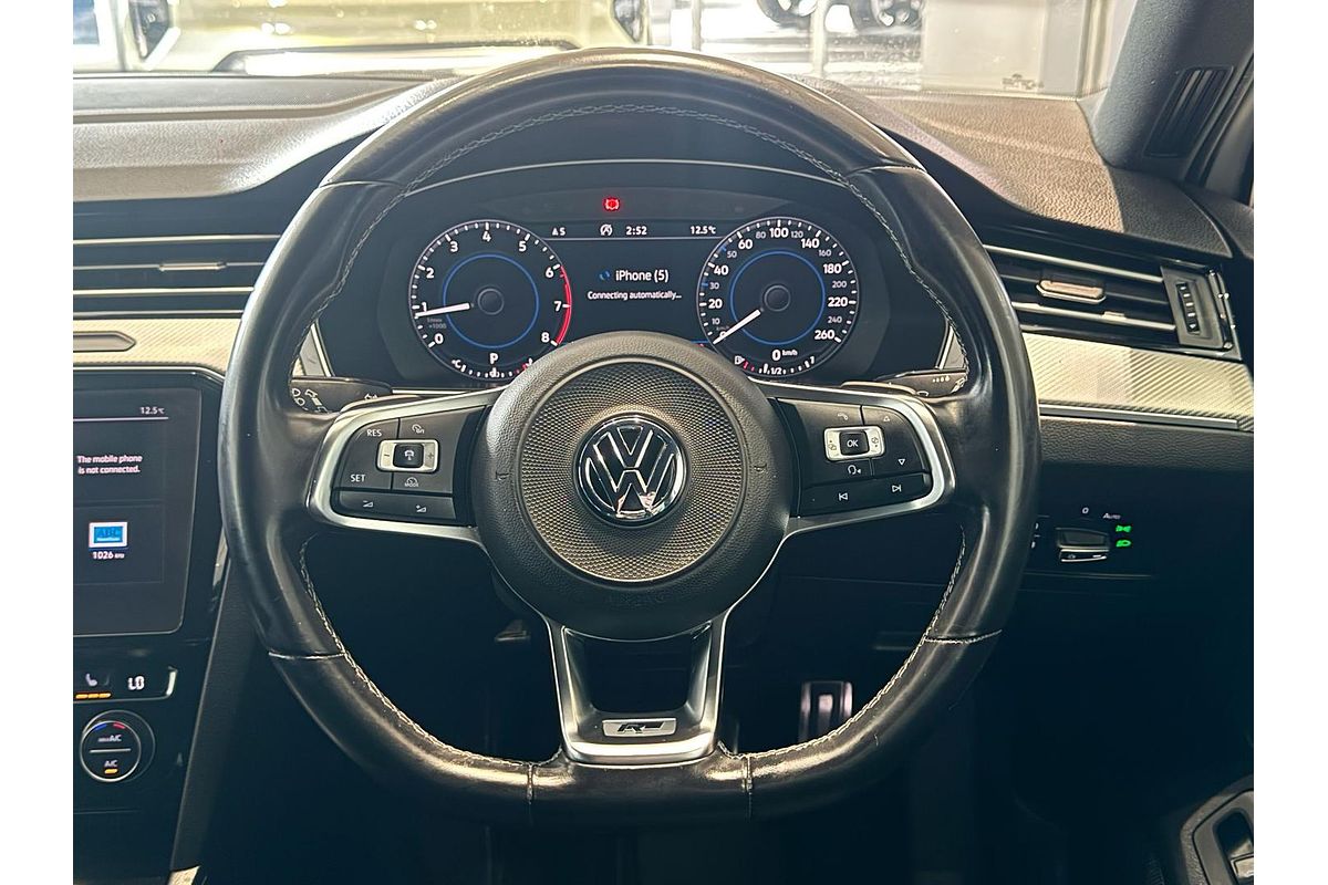2018 Volkswagen Passat 206TSI R-Line B8