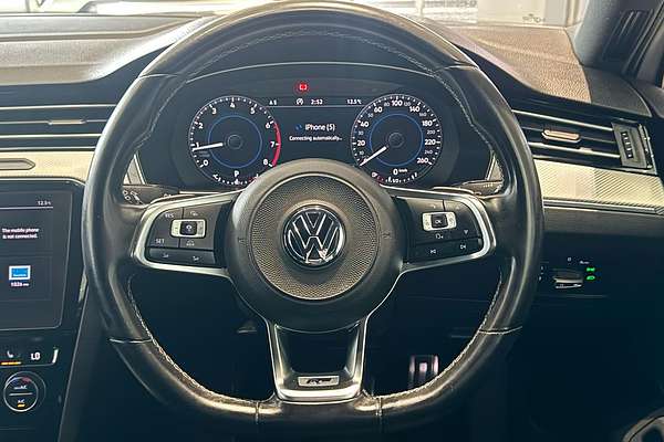 2018 Volkswagen Passat 206TSI R-Line B8