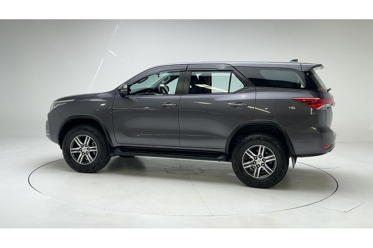 2022 Toyota Fortuner GX GUN156R