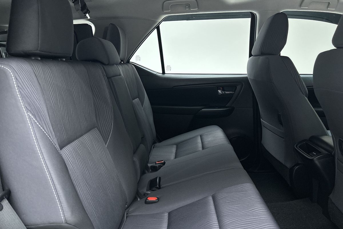 2022 Toyota Fortuner GX GUN156R