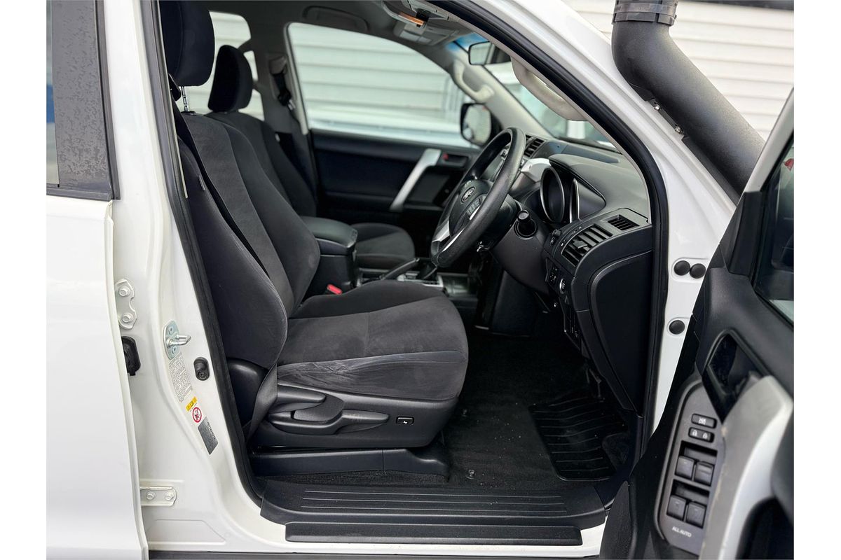 2017 Toyota Landcruiser Prado GX GDJ150R