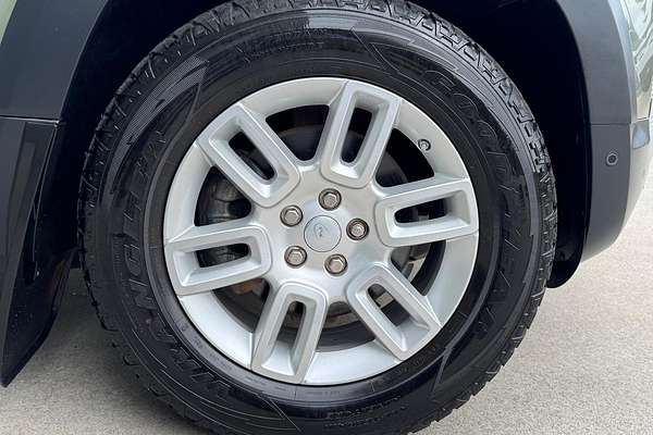 2020 Land Rover Defender 110 D240 S L663