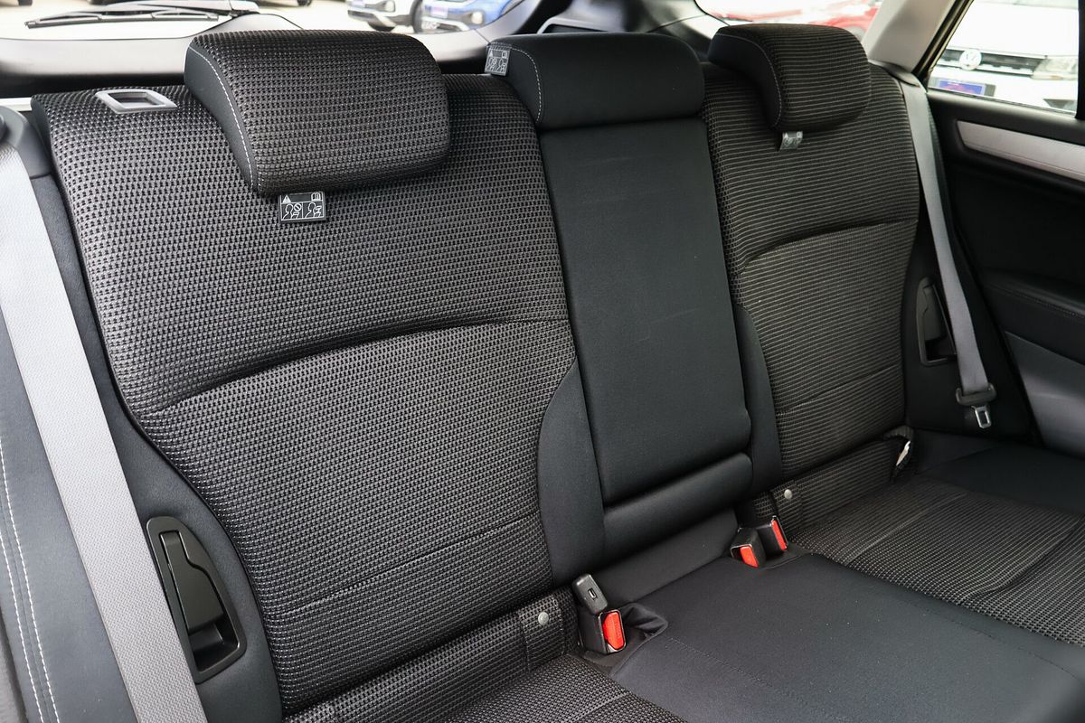 2019 Subaru Outback 2.5i 5GEN