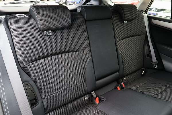 2019 Subaru Outback 2.5i 5GEN