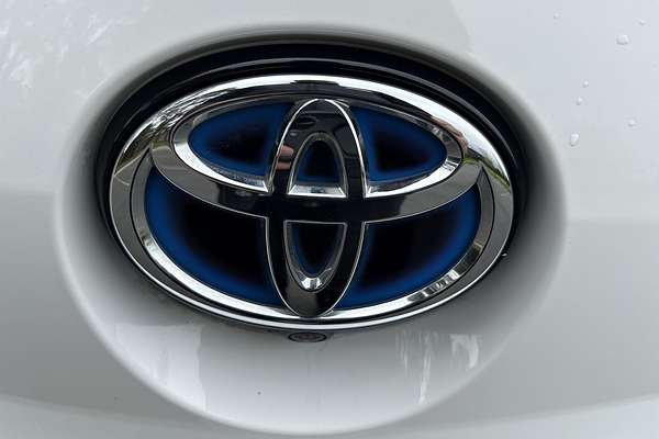 2022 Toyota Corolla Ascent Sport Hybrid ZWE211R