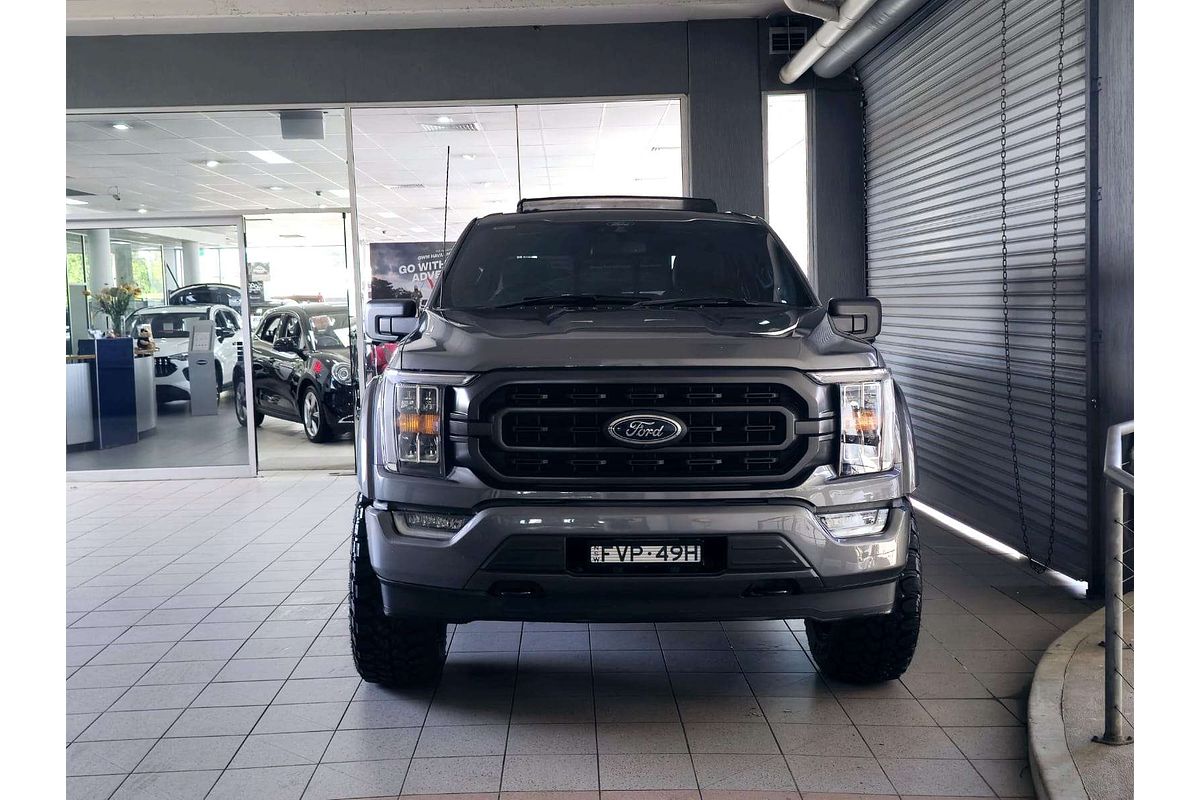 FORD F-150 5.0L 2021 Automatic Utility 