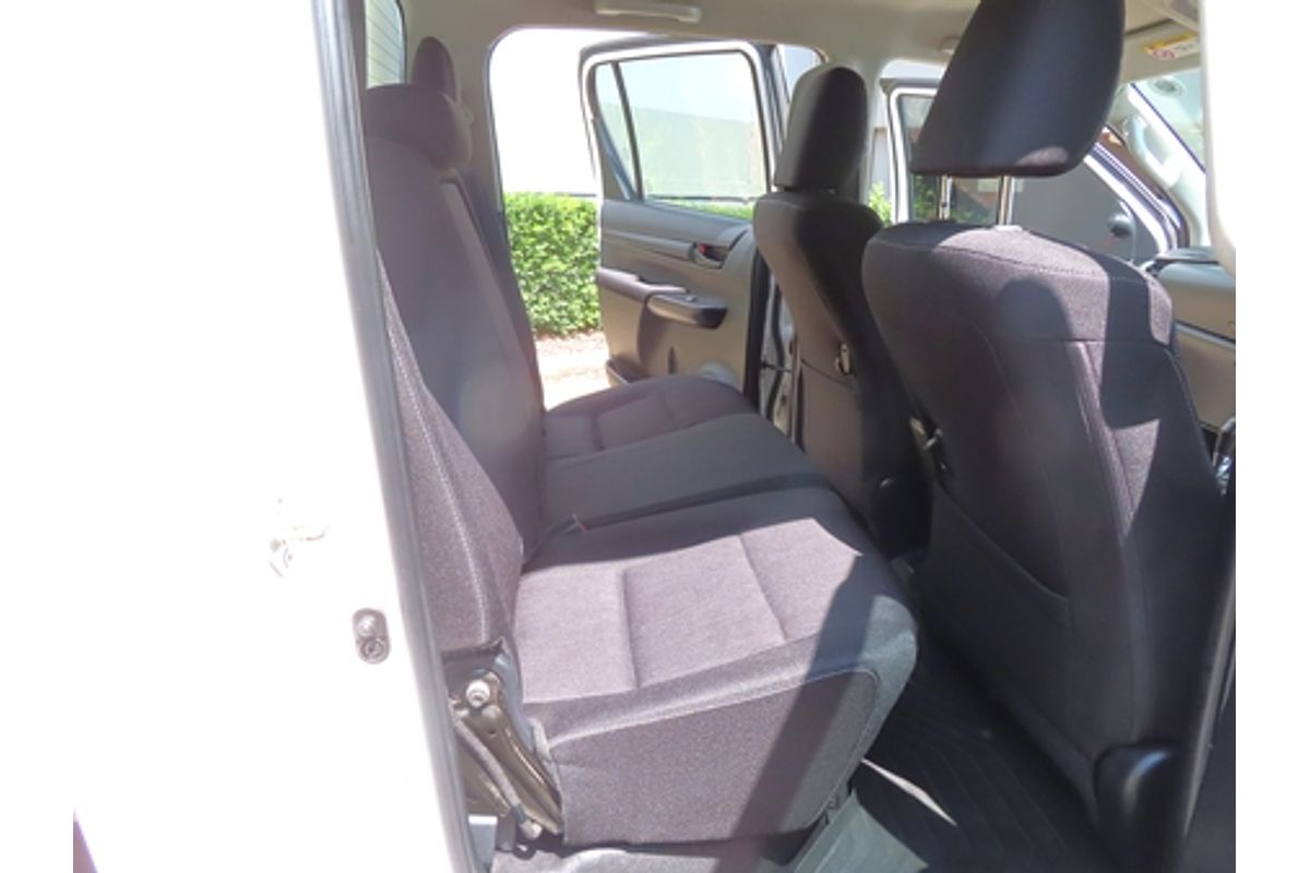 2020 Toyota Hilux SR GUN126R 4X4