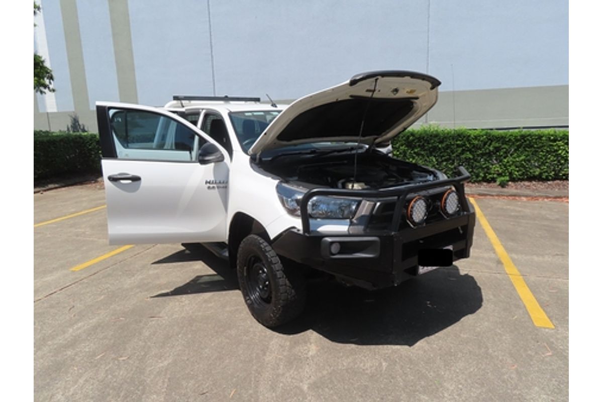 2020 Toyota Hilux SR GUN126R 4X4