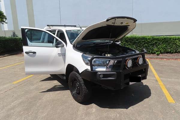 2020 Toyota Hilux SR GUN126R 4X4