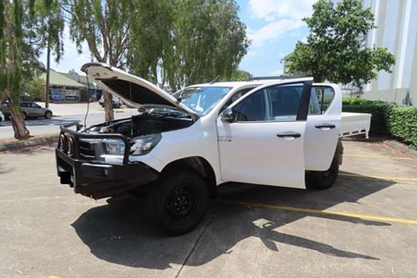 2020 Toyota Hilux SR GUN126R 4X4