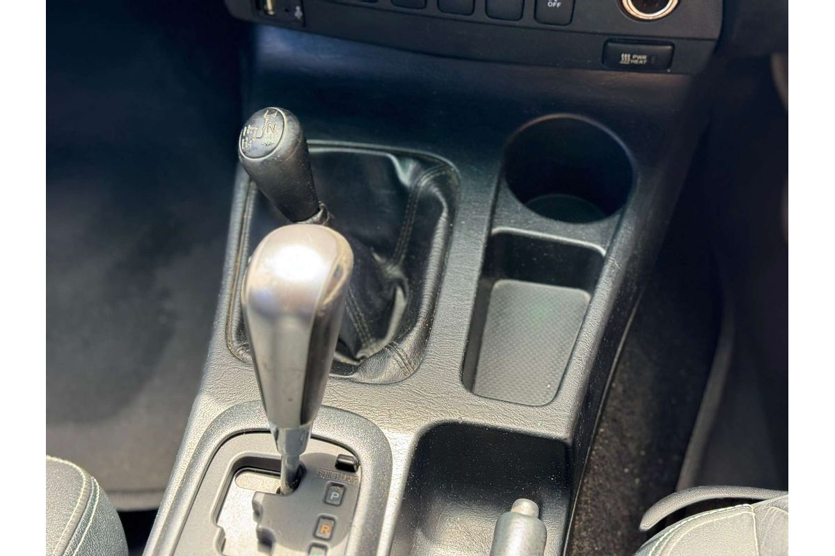 2015 Toyota Hilux SR KUN26R 4X4