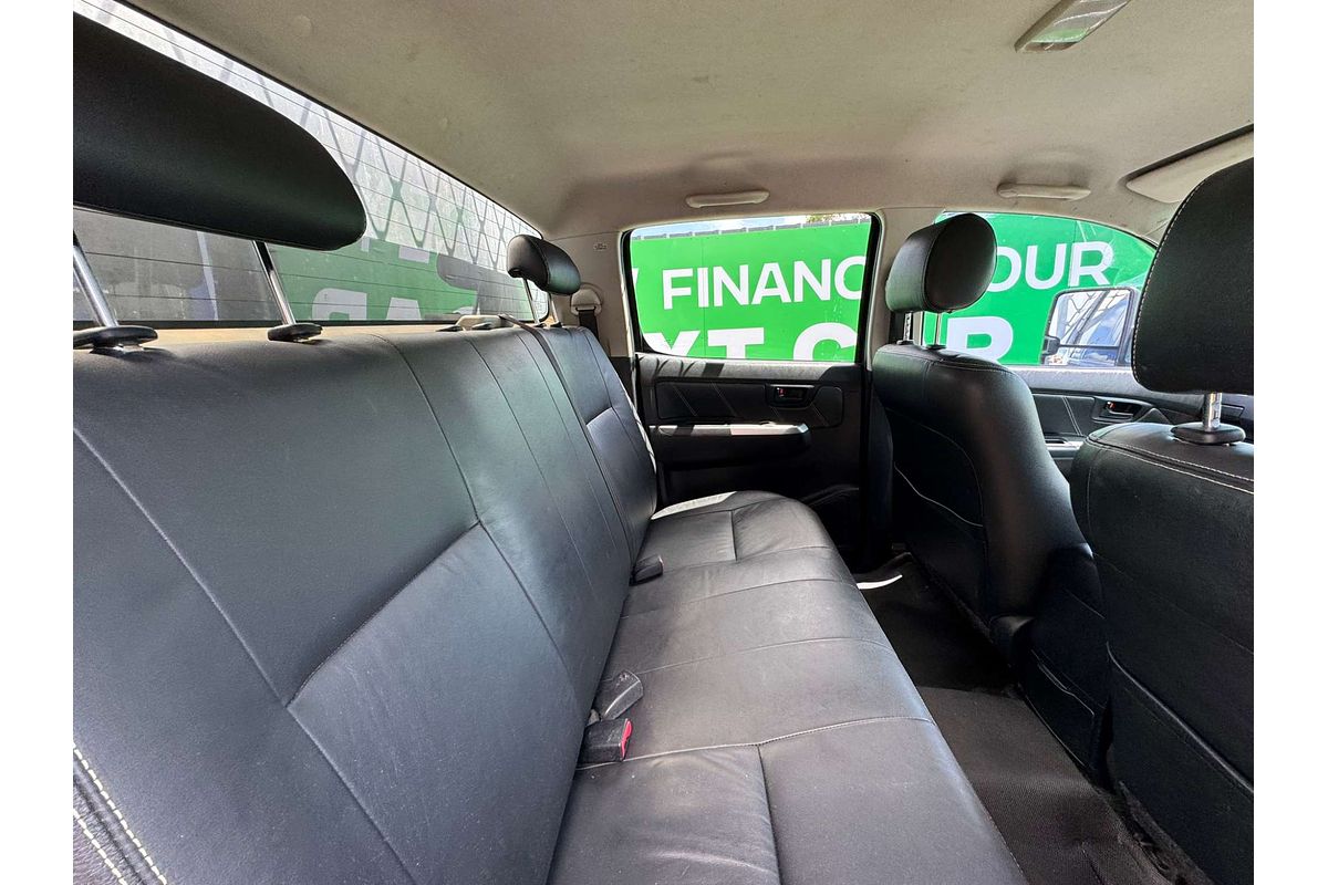2015 Toyota Hilux SR KUN26R 4X4