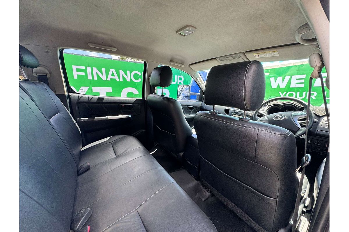 2015 Toyota Hilux SR KUN26R 4X4