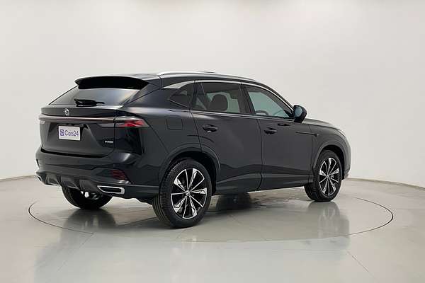 2024 MG HS Essence AS33