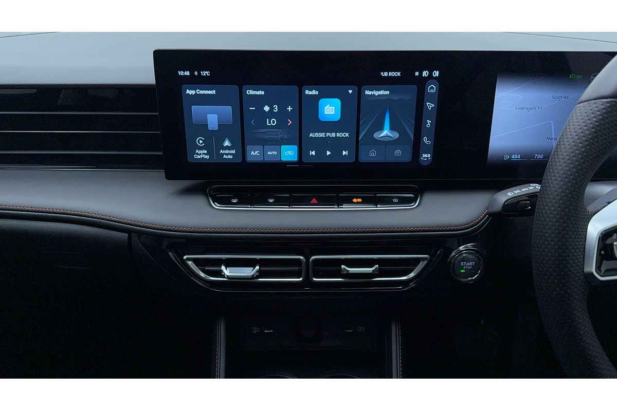 2024 MG HS Essence AS33