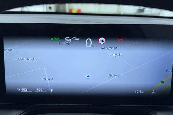 2024 MG HS Essence AS33