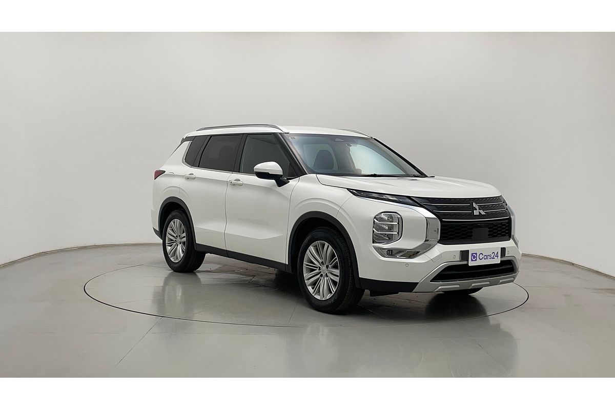 2023 Mitsubishi Outlander LS ZM