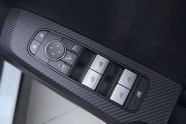 2023 Mitsubishi Outlander LS ZM