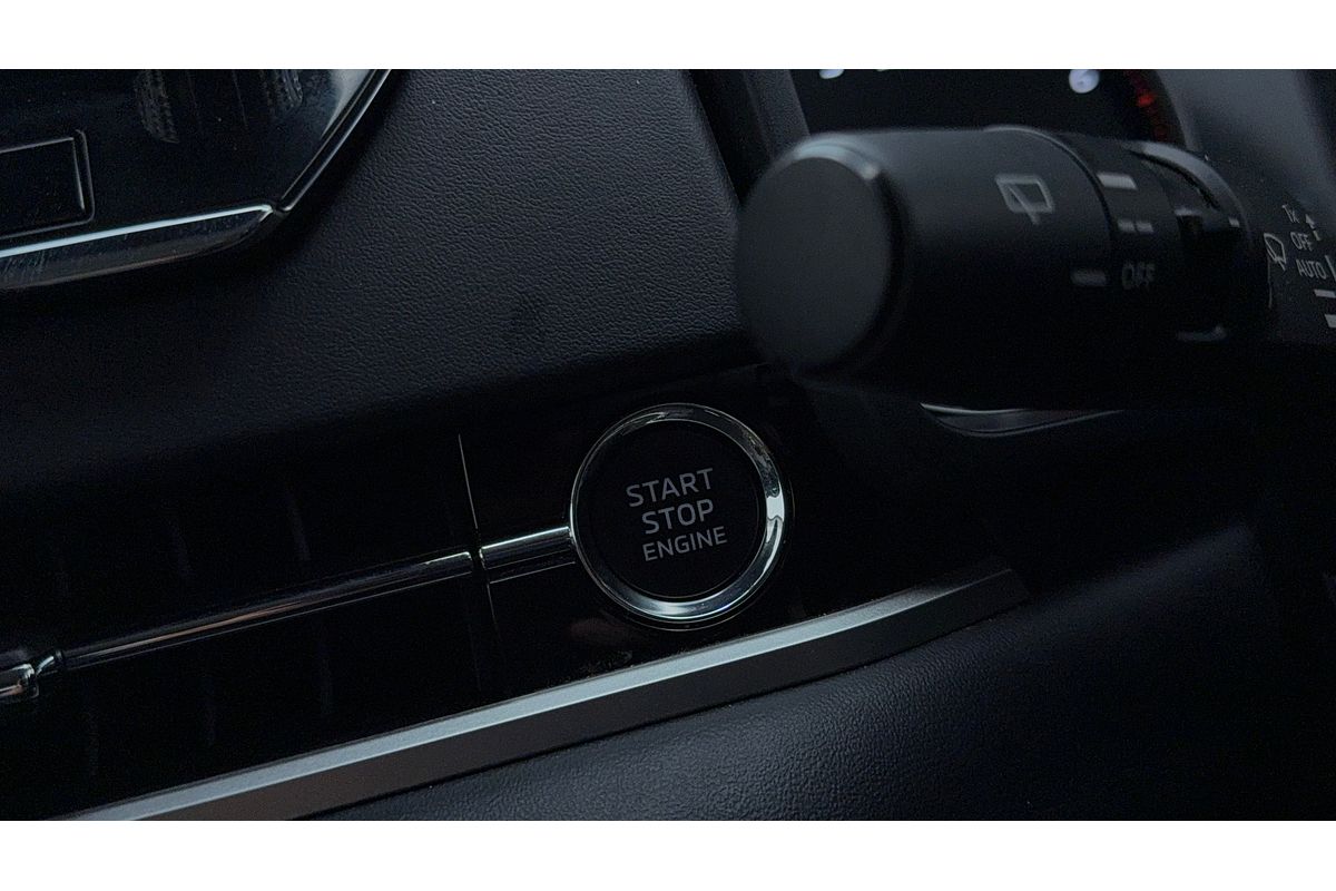 2023 Mitsubishi Outlander LS ZM