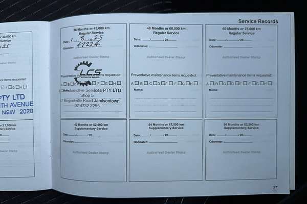 2023 Mitsubishi Outlander LS ZM