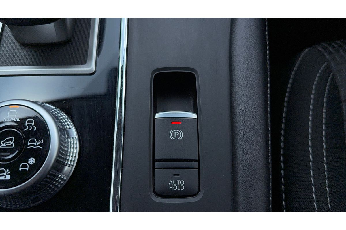 2023 Mitsubishi Outlander LS ZM