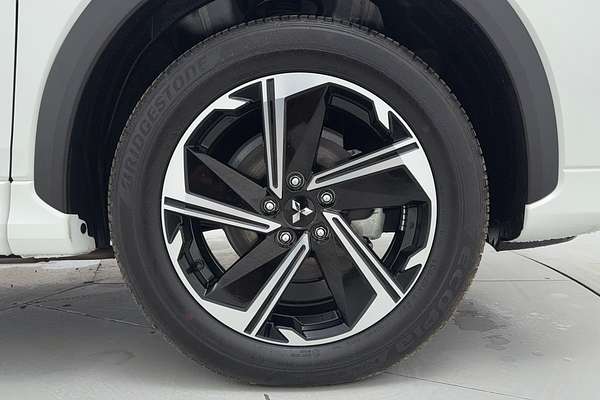 2024 Mitsubishi Eclipse Cross PHEV Exceed YB