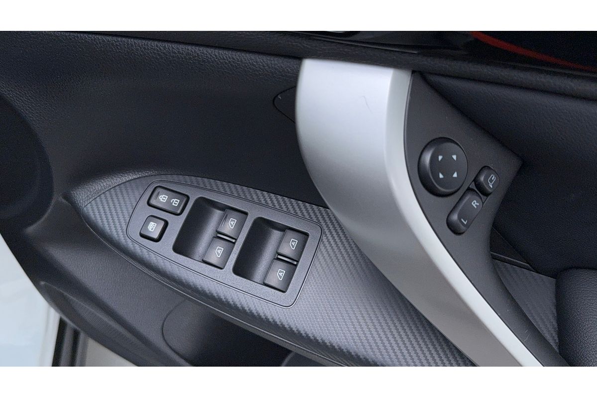 2024 Mitsubishi Eclipse Cross PHEV Exceed YB