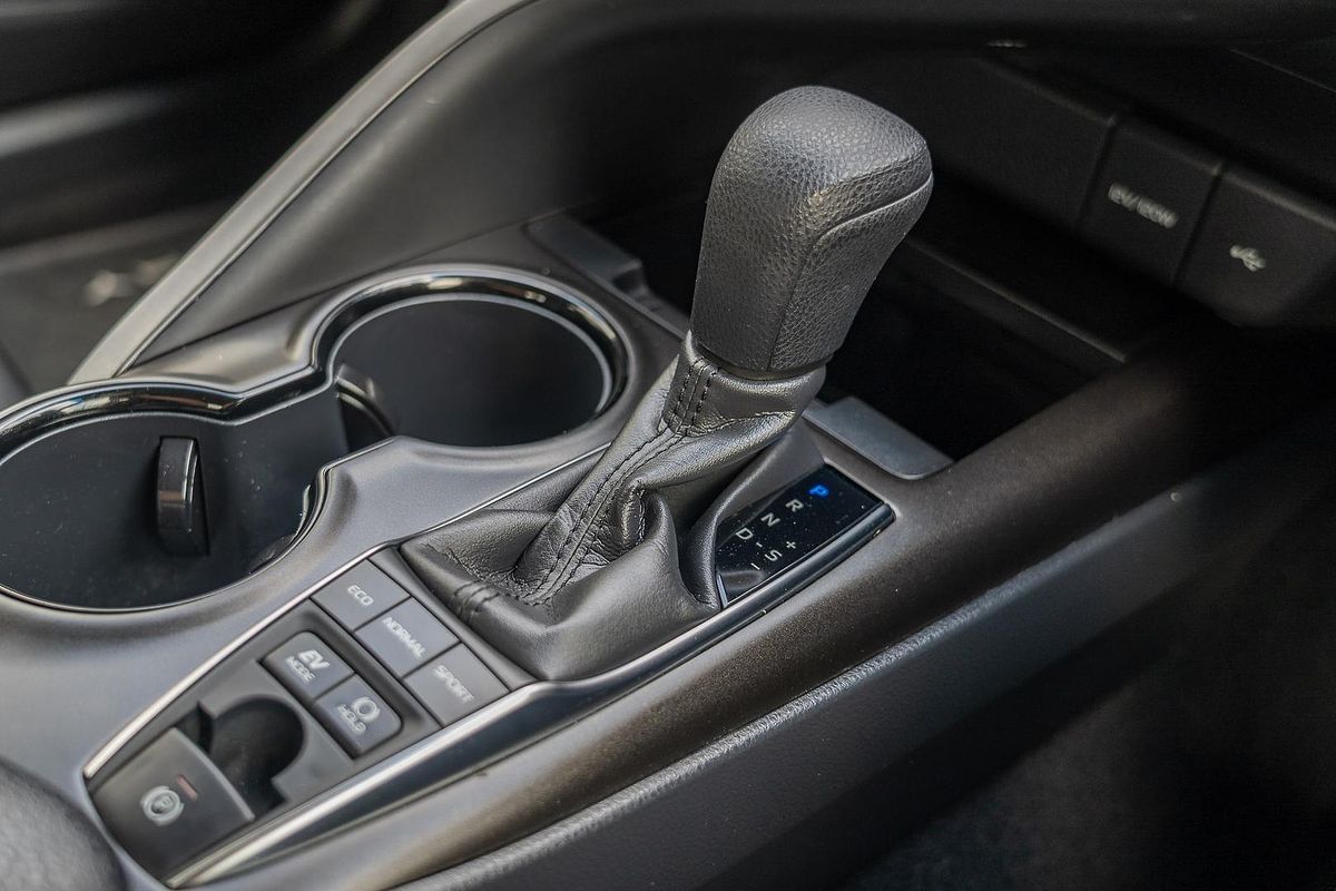 2023 Toyota Camry Ascent AXVH70R