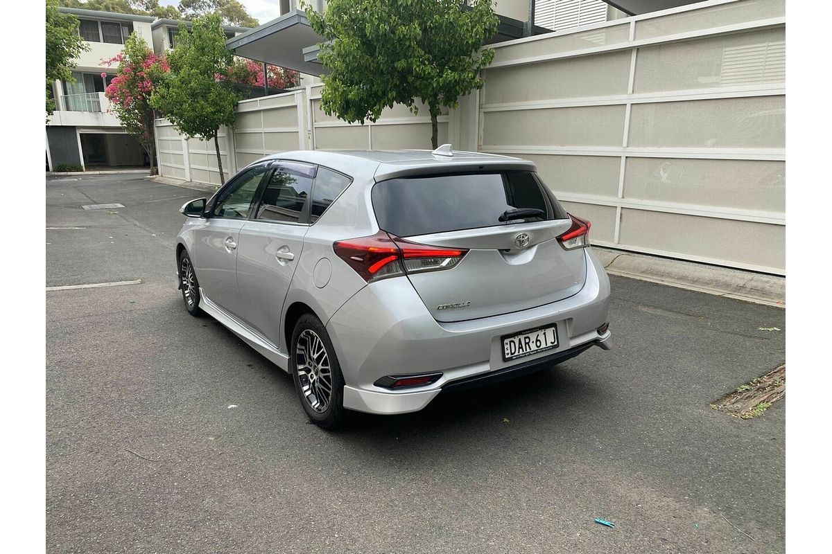 2015 Toyota Corolla ZR ZRE182R