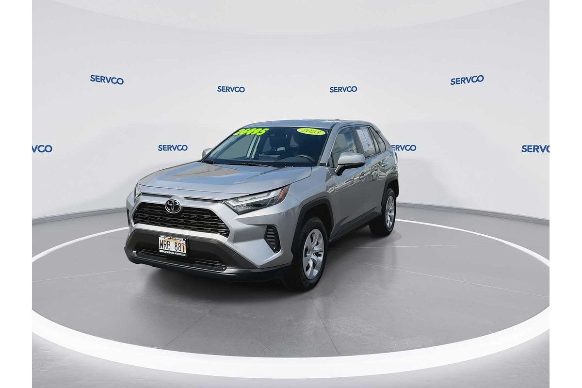 2023 Toyota RAV4 LE