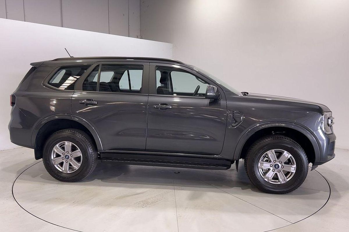 2024 Ford Everest Ambiente 2.0L