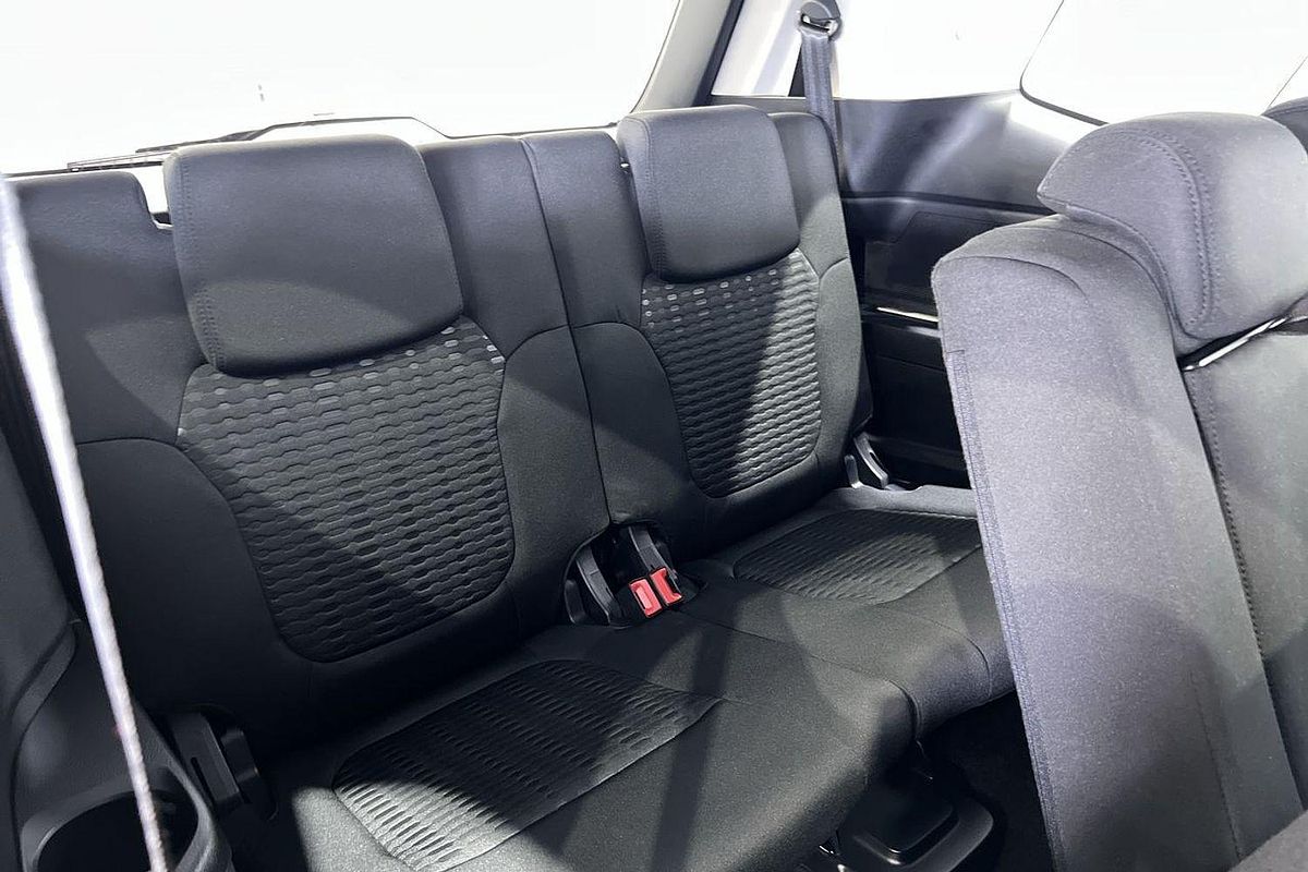 2024 Ford Everest Ambiente 2.0L