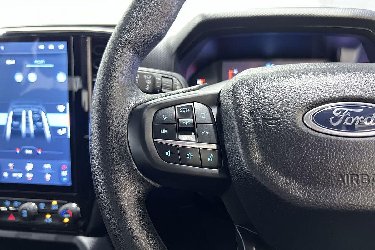 2024 Ford Everest Ambiente 2.0L