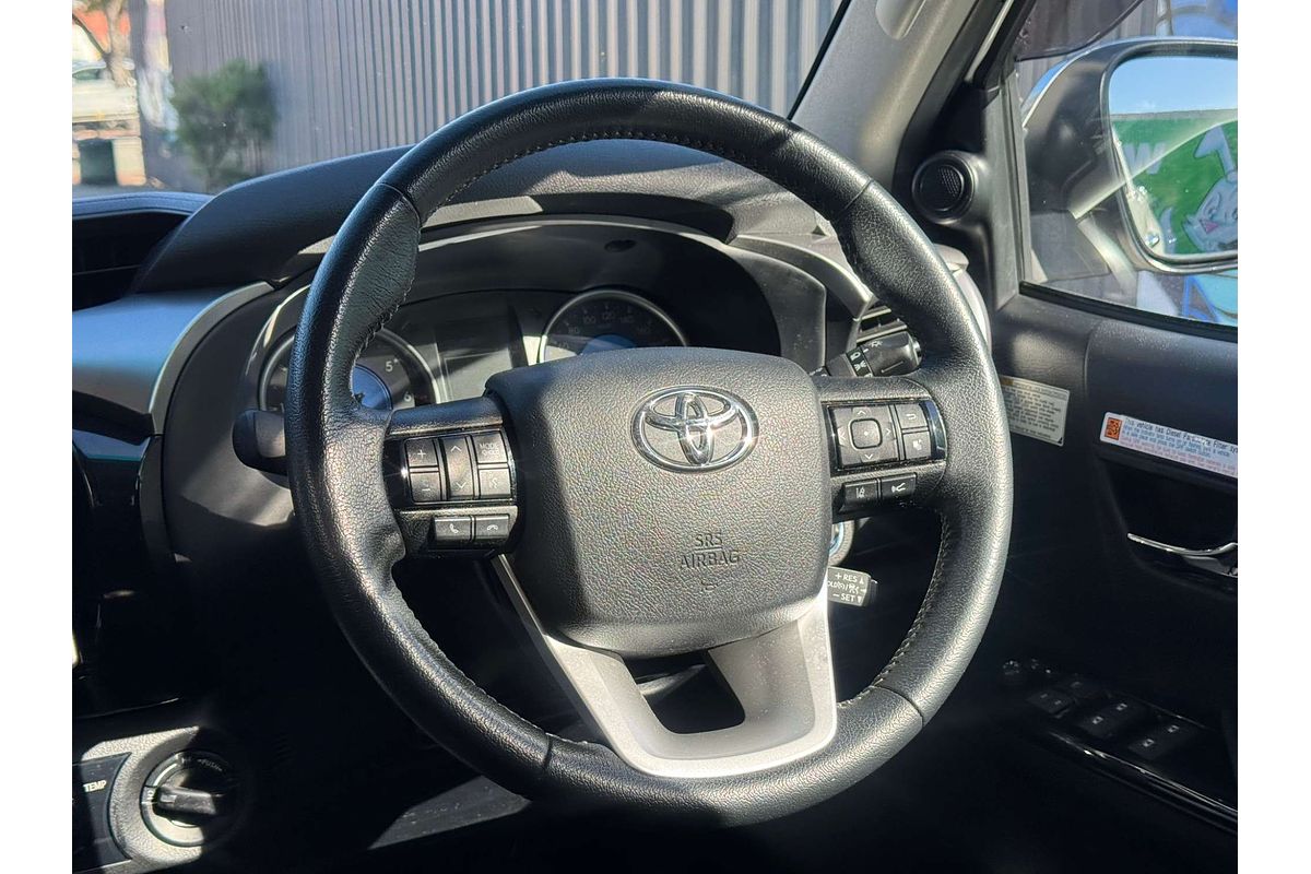 2020 Toyota Hilux SR5 GUN126R 4X4