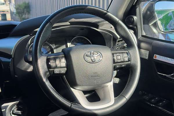 2020 Toyota Hilux SR5 GUN126R 4X4