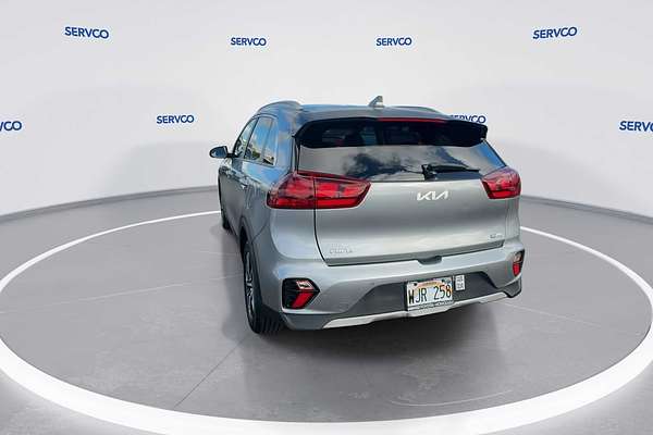 2022 Kia Niro LXS SE