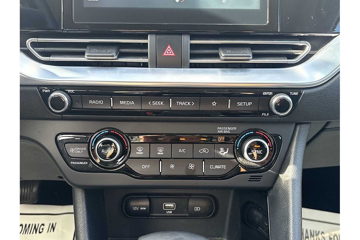 2022 Kia Niro LXS SE