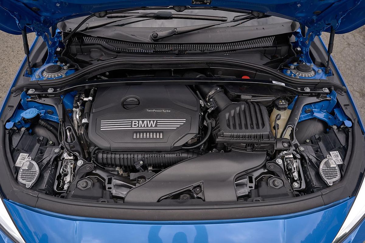 2023 BMW 2 Series 220i M Sport F44