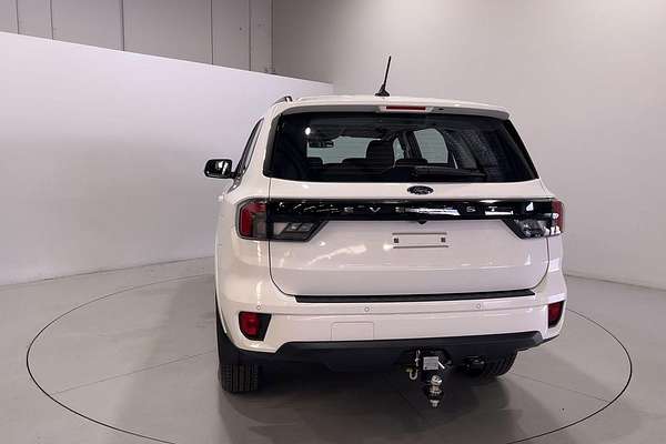 2024 Ford Everest Ambiente 2.0L